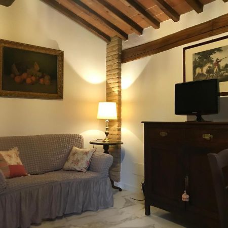 Apartamento La Perla Tra Gli Ulivi Siena Exterior foto